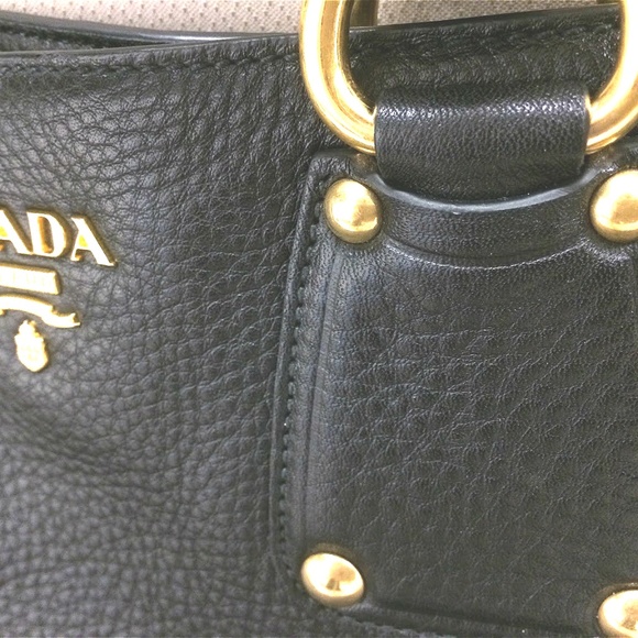 100% Authentic PRADA VITELLO DAINO NERO PEBBLED LE - Picture 8 of 8